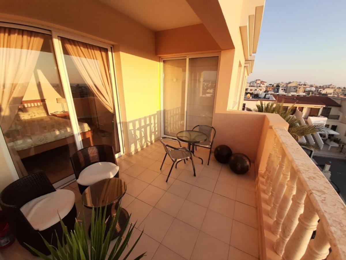 Appartement Diana 54 à Paphos Extérieur photo